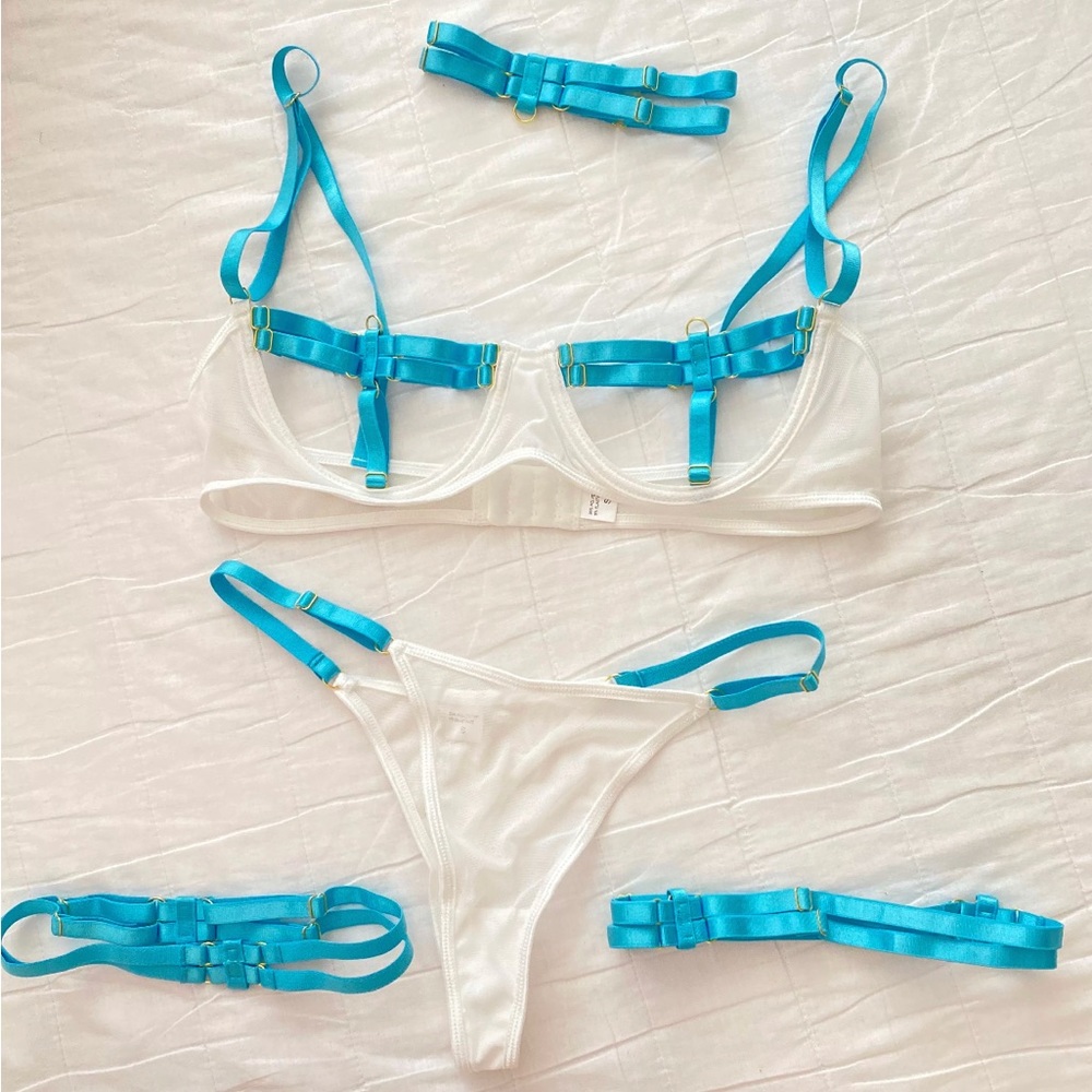 Blue and White Strappy Lingerie Set Bra Thong Leg Garters Choker Small S